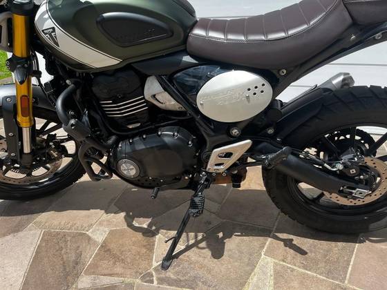 TRIUMPH SCRAMBLER 400 X 